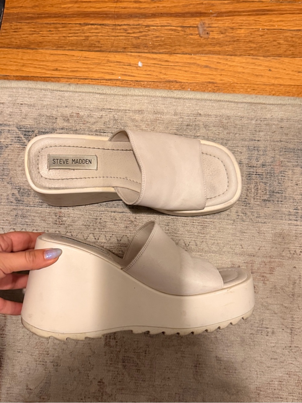 Steve Madden Cream/Tan Wedge Slide Sandals